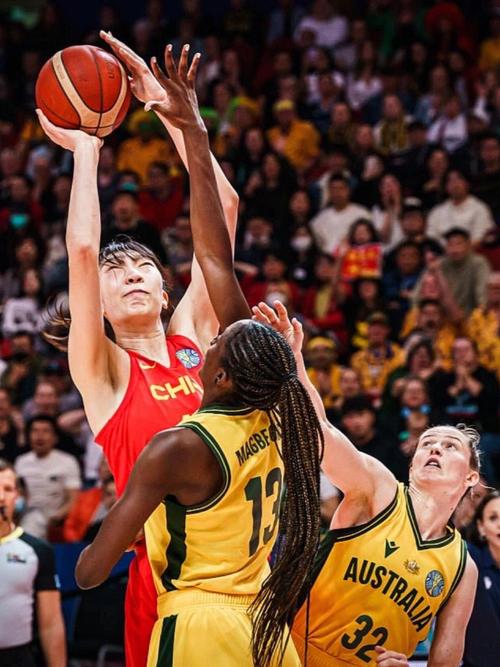 中国女篮vs布林袋鼠比赛