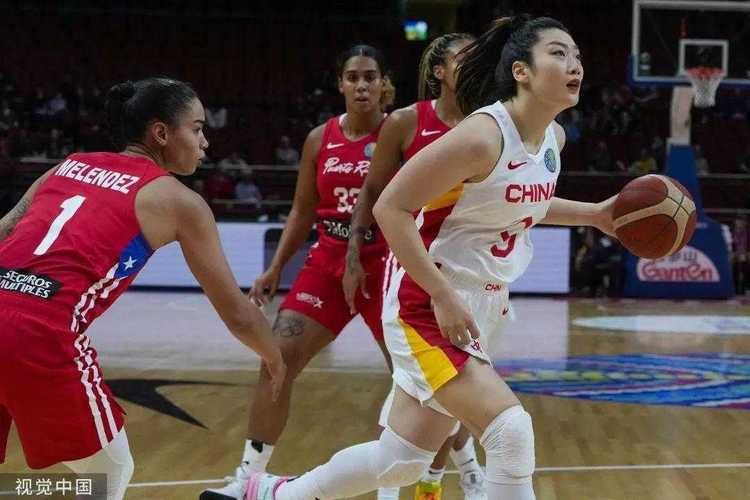 中国女篮vs美国女篮的解说