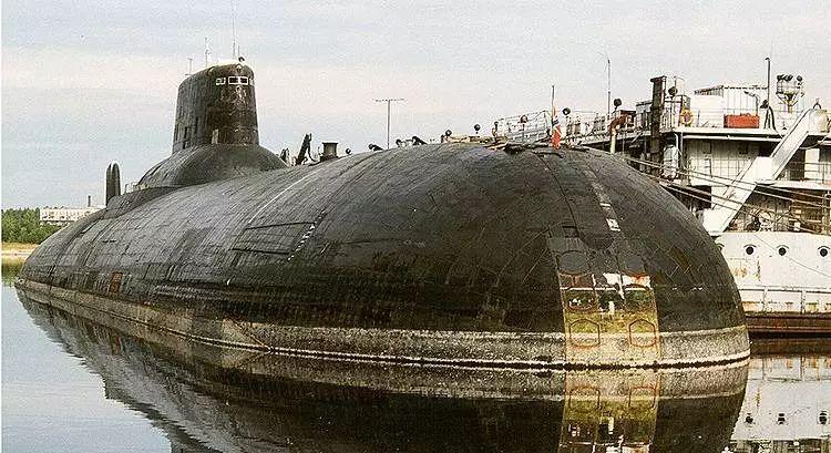 中国潜艇vs 日本潜艇
