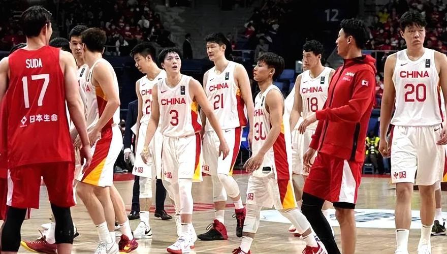 中国男篮首次落后日本