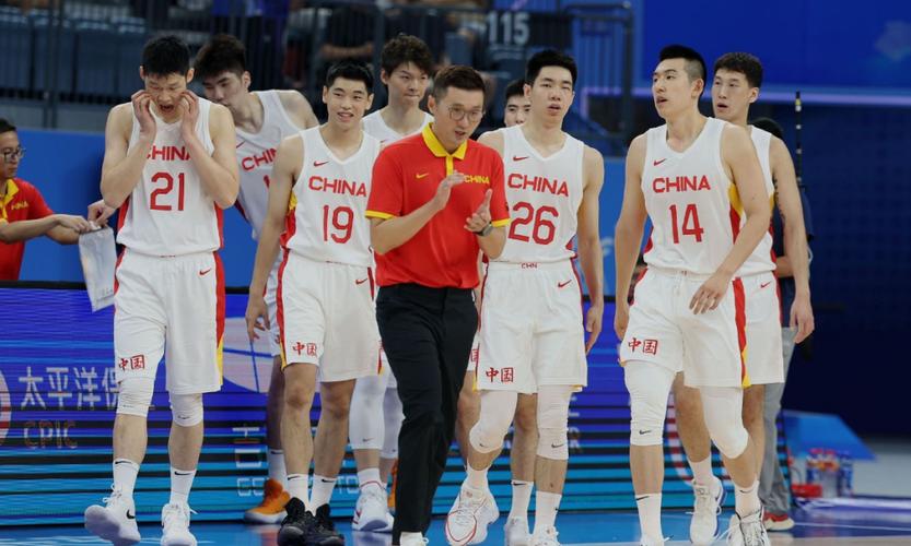 中国男篮vs香港图片