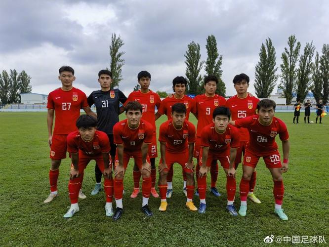 中国男足vs西藏队队员