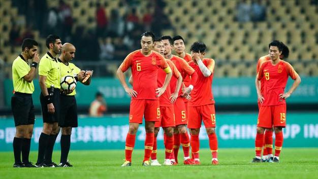 中国足球对越南足球