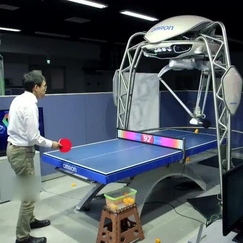 日本机器人vs马龙机器人