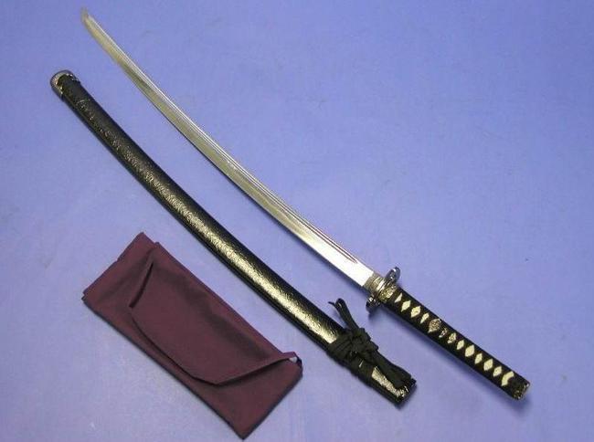 日本武士刀是从唐刀发展来的吗