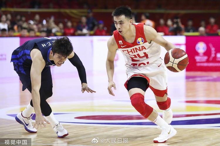 2515中国男篮vs韩国的相关图片