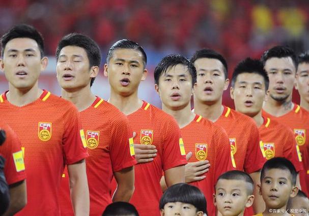 中国国足vs马来西亚小孩的相关图片