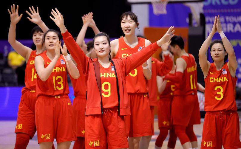中国女篮vs伯斯恩斯的相关图片