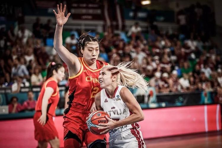 中国女篮vs拉脱维亚的相关图片