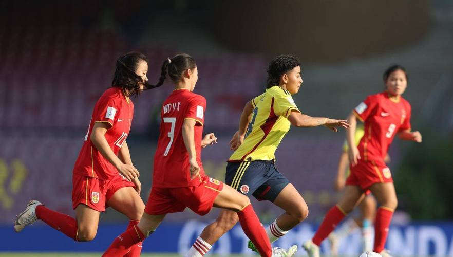 中国女足vs智利夺冠的相关图片