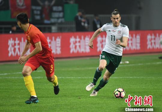 中国杯中国vs威尔士贝尔的相关图片