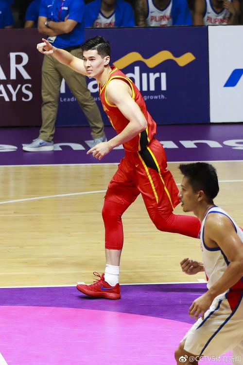 亚运会中国篮球红队vs菲律宾的相关图片