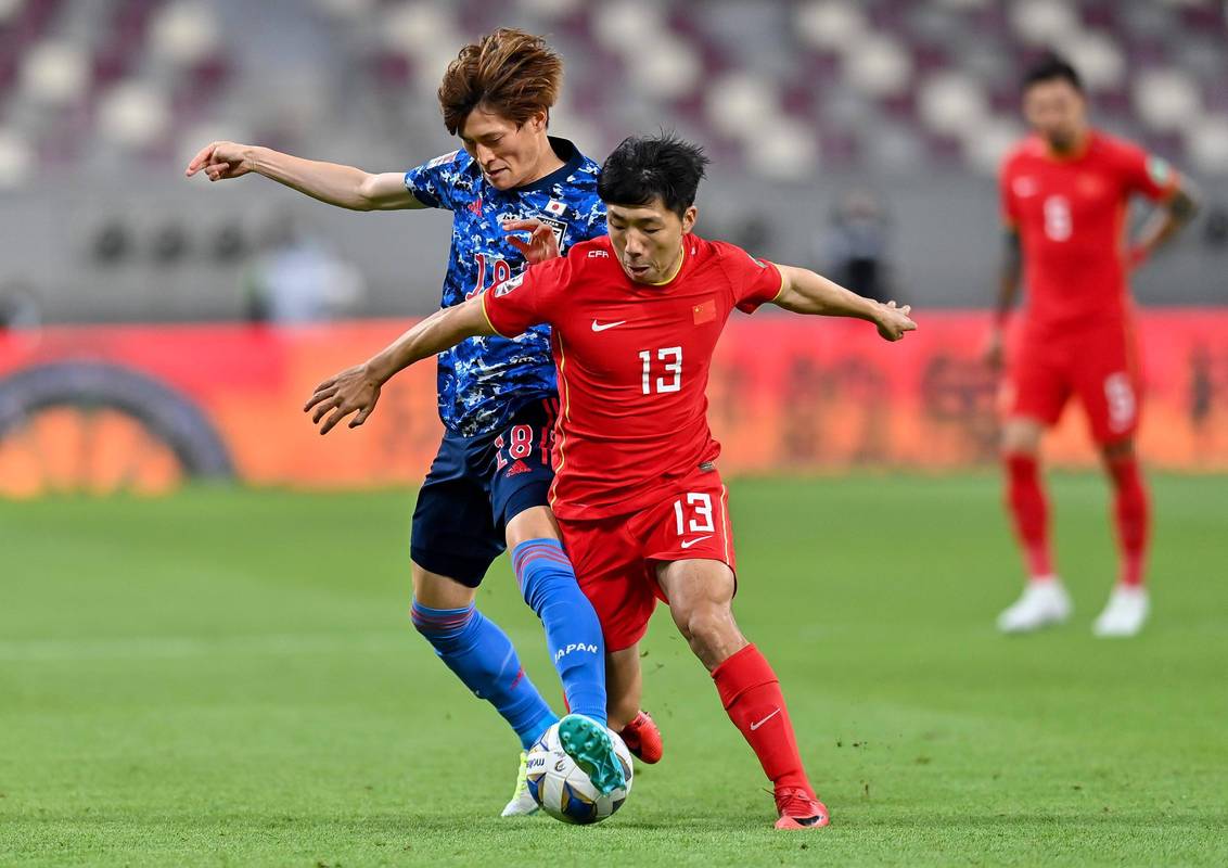 日本vs国足2-0的相关图片