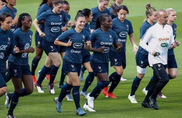 比利时女足vs法国女足的相关图片