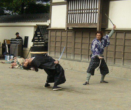 法国剑客vs日本武士视频的相关图片