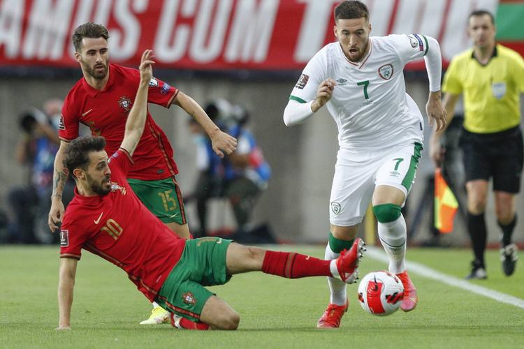 葡萄牙vs爱尔兰森托斯的相关图片