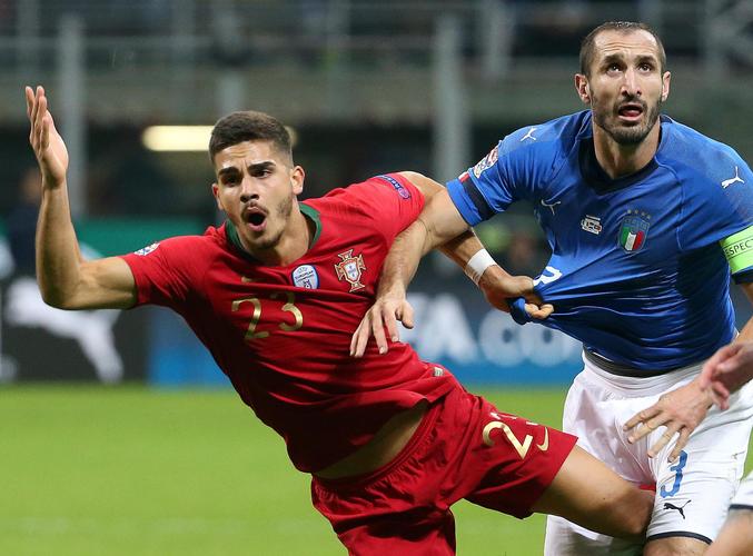 足球意大利vs葡萄牙的相关图片